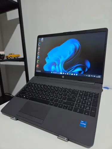 Notebook HP - I5 1334U + 16GB RAM + SSD 256GB