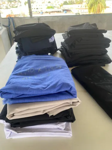 Lote De Tecidos / Sobra De Confecção - Gabardine, Tricoline, Helanca e Oxford
