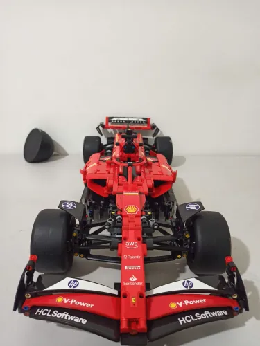 Carrinho brinquedo tipo Lego F1 - FERRARI DESMONTADO