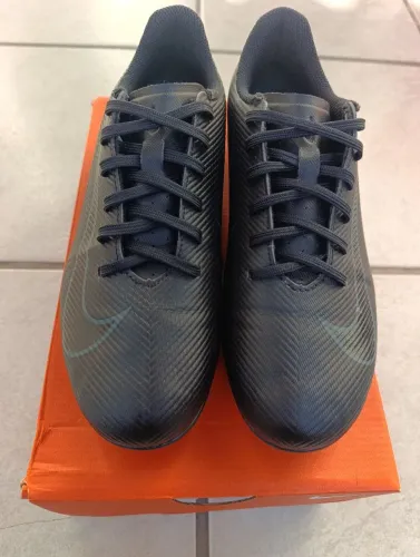 Chuteira Nike Vapor 16 Club (36)