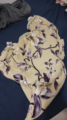 Coberta de solteiro com estampa de flores
