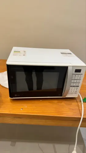 Microondas LG MS3052R