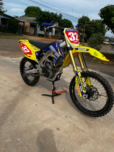 Rmz 450 2011 oficial