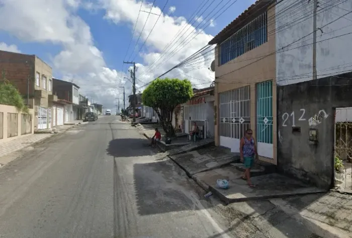 Vendo casa no Bairro Dom Luciano