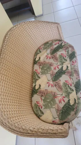 Vendo Namoradeira de JUNCO semi nova.