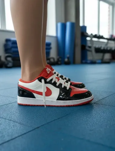 Tênis Jordan 1 Low Team Orange Laranja e Preto Original