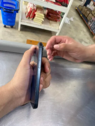 iPhone 15 normal