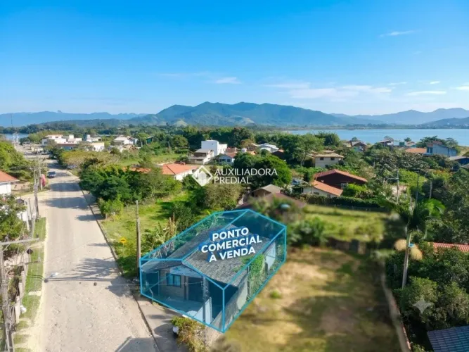 Ponto Comercial com Casa no Bairro Ibiraquera, Imbituba - SC