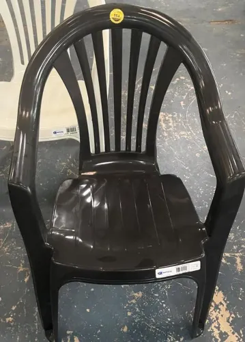 Cadeira plástico
