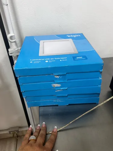 Lâmpada de sobrepor quadrada de 24w