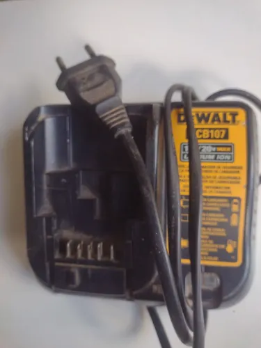 Carregador de parafusadeira Dewalt informações