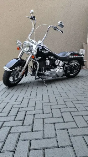 Harley Davidson Deluxe 