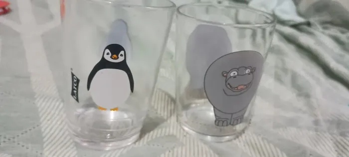 2 copos antigos promoção lacta