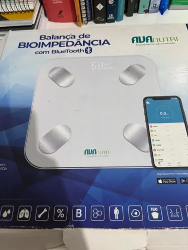 Balança de biompedância + Estadiômetro digital
