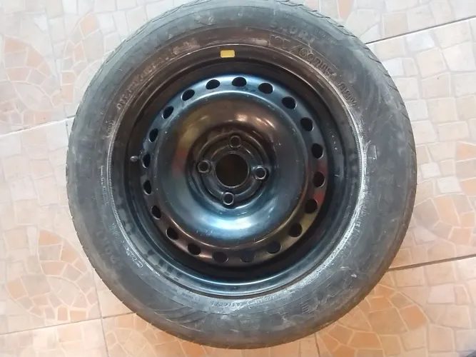 Vendo estepe Goodyear roda 15 