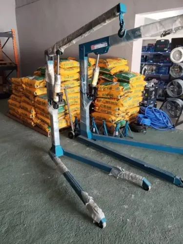 Guincho Hidráulico Girafa 500kg c/ Rodas Marcon (Loja)