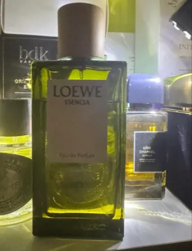 Loewe Esencia