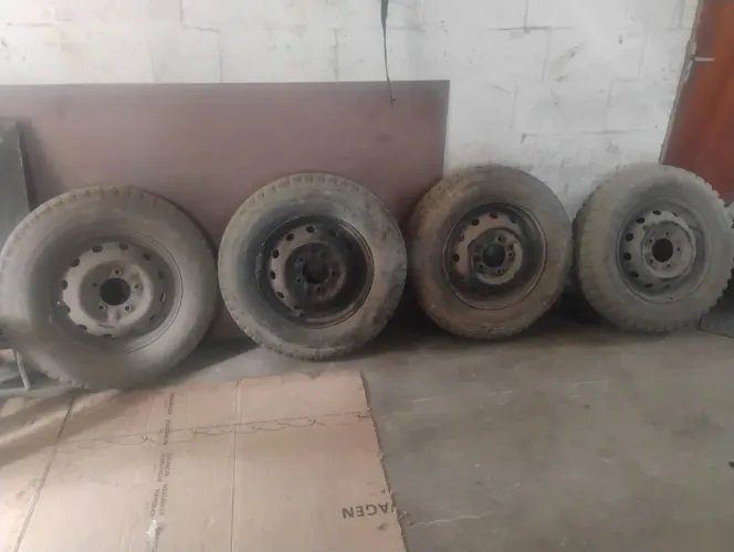  Jogo de Roda t16 lada niva Suzuki vitara retirar no local