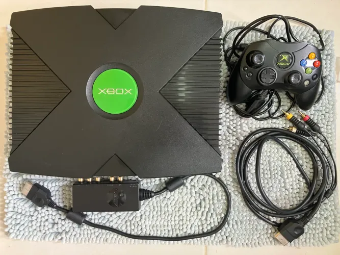 Xbox Clássico 1.6 - HD  de 1Tb com mais de 200 jogos