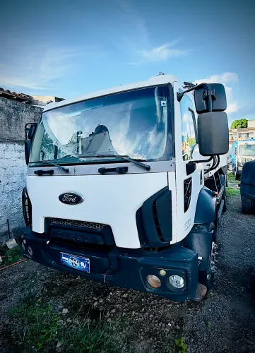 FORD CARGO 1723 COMPACTADOR DE LIXO 2017