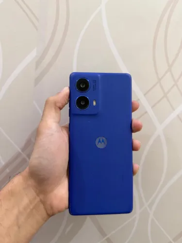 Celular Motorola G85 256gb Armazenamento interno 8gb RAM em ótimo estado