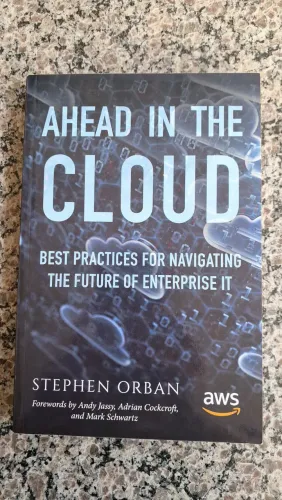 [Usado] Livro AWS: Ahead in the Cloud