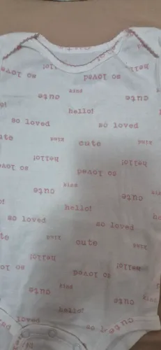 Body Carter's- 18M pouco uso