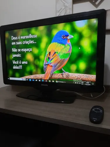 TV Philips 32 pol. Full HD 1080p HDMI USB Conversor Digital