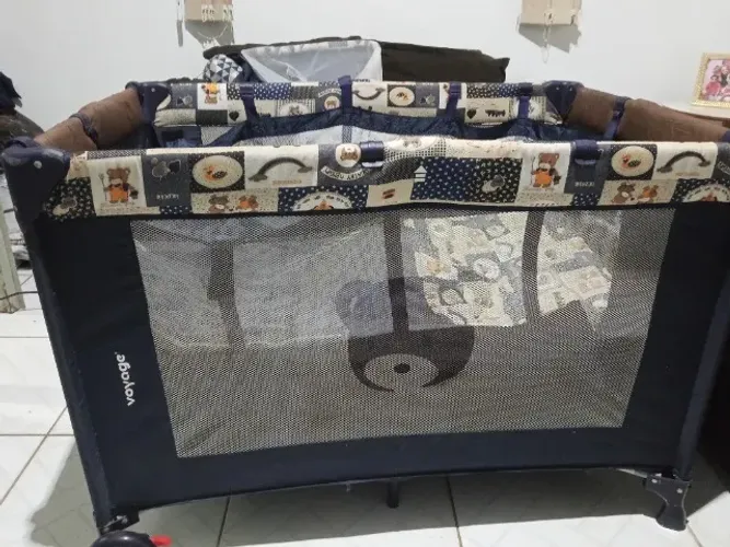 Berço cercado