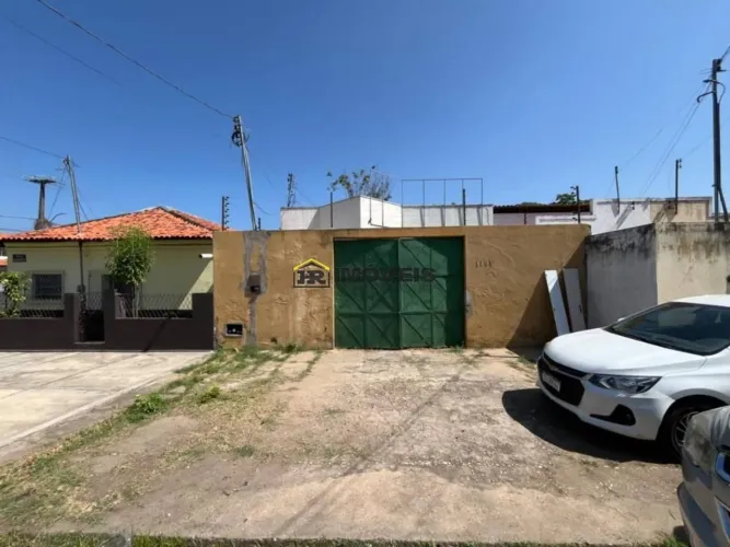 Casa Comercial para Locação com 04 Salas Bairro Pirajá