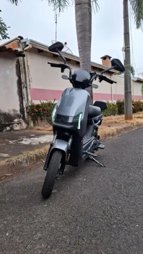 Scooter elétrica
