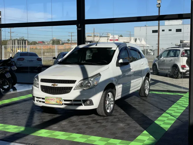 Chevrolet Agile LTZ 1.4 MPFI 8V Flexpower 5P 2011