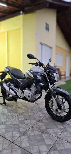 HONDA CB TWISTER - ÚNICO DONO | 45 MIL KM | R$ 18.500