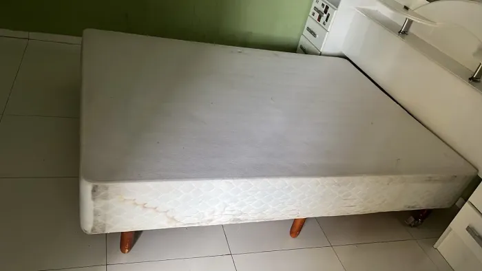 Cama box