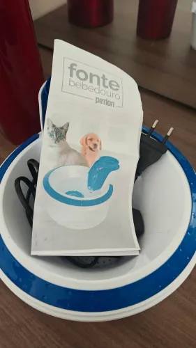 Fonte de água para Pet