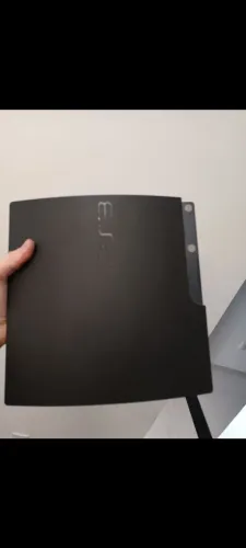 Playstation 3 com mais 2 mil jogos