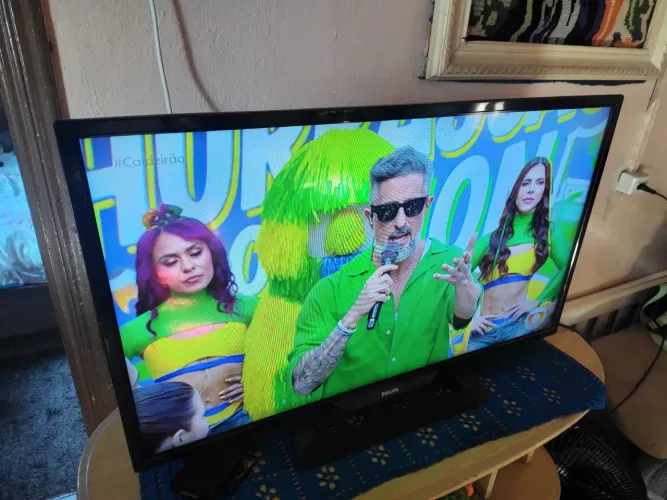 TV Philips 39 polegadas