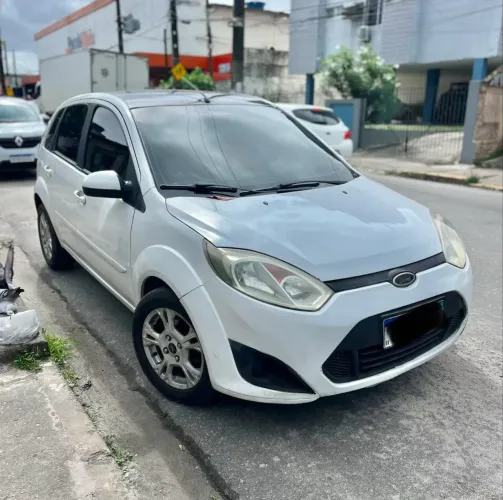 Ford Fiesta SE 1.0 8V Flex 5P 2014