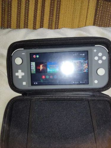 Nintendo switch lite desbloqueado com case