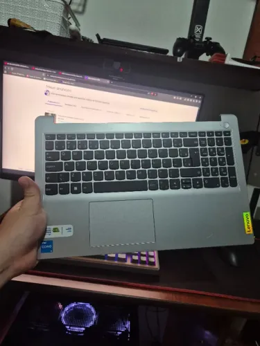 Carcaça Palm Rest com Teclado e Mouse Lenovo Ideapad 3