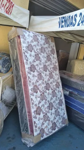 Cama de solteiro