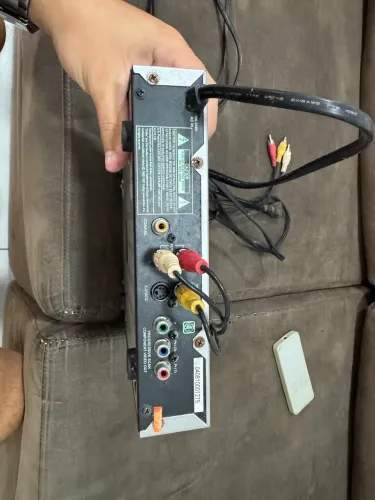 Aparelho de DVD ? RELÍQUIA