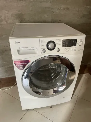 lava e seca LG 220v