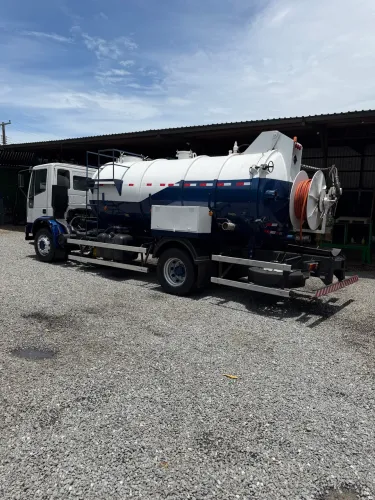 Caminha limpa fossa ,  tanque Hidrojato , combinado Hidrojato 