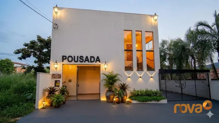 POUSADA EMPREENDIMENTO HOTELEIRO EM PIRENÓPOLIS