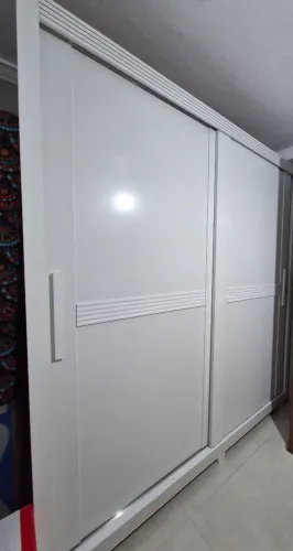 GUARDA ROUPA