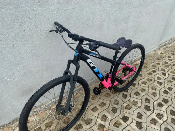 Bike Aro 29 Quadro 15 + Brindes