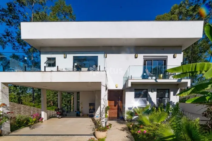 EXCELENTE CASA PARA VENDA NO CONDOMÍNIO CAPITAL VILLE