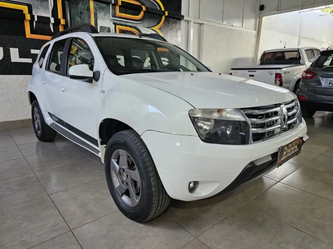 Renault Duster Dynamique 2.0 Hi-flex 16V Aut. 2015