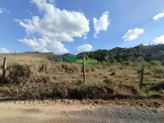 CHÁCARAS SEM BENFEITORIAS Á VENDA EM CANAS-SP